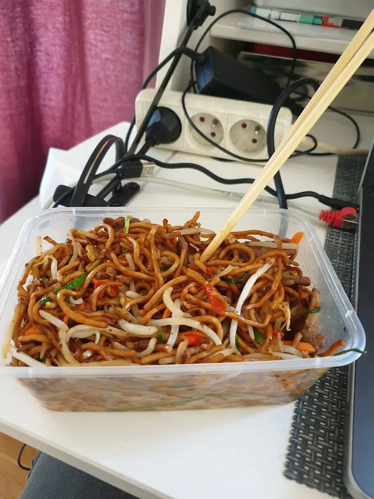 Nouilles Sautées Au Boeuf